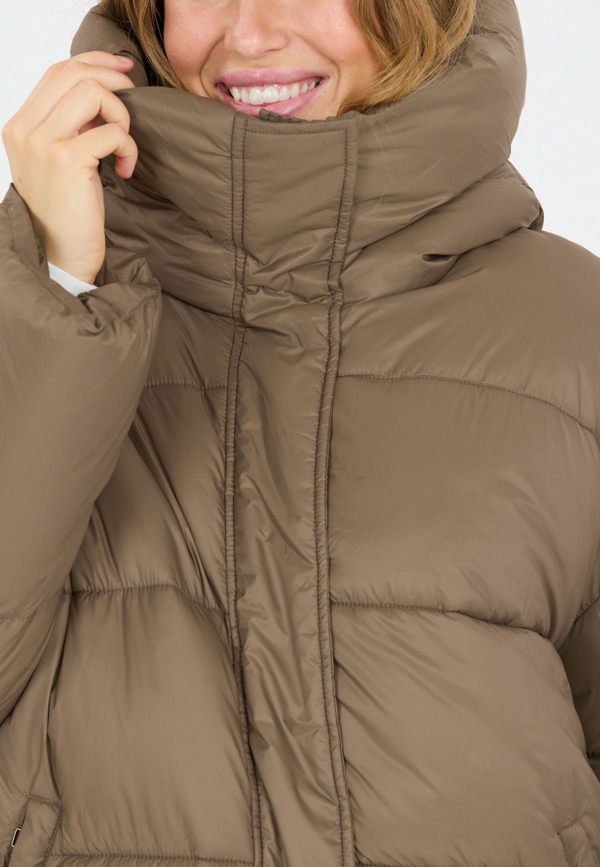 Athlecia Shaja Dömu Short Puffer